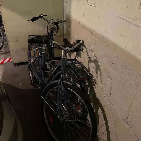 Huswell - Comfy Apartment With Side Seaview And 2 Free Bikes Knokke-Heist Exterior photo